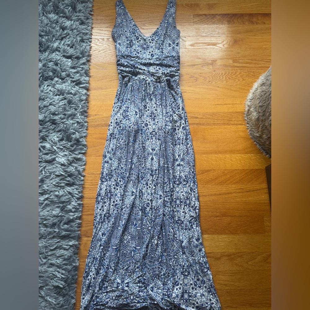 Artisans NY long length maxi dress. HAS POCKETS!